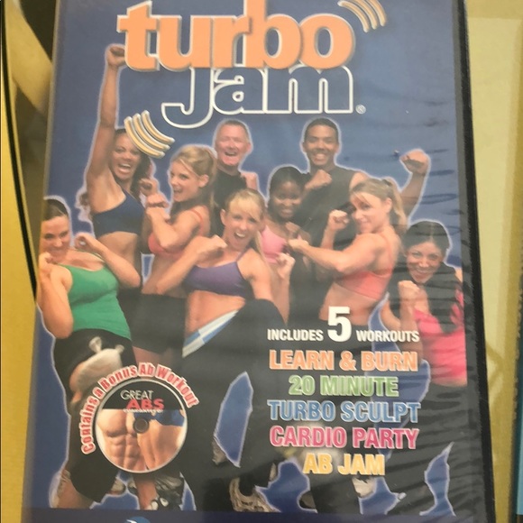 Workout cds - Picture 3 of 8